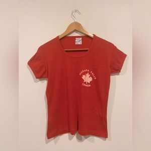 Vintage 80s Niagara Falls travel tourism tee
